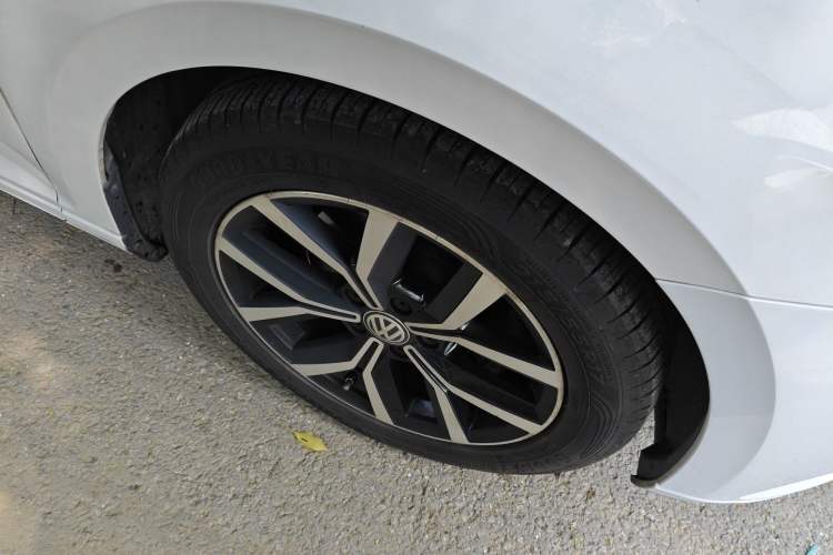 Used Volkswagen Variant 2018 280TSI Two-Wheel Drive Comfort Edition Right Front Wheel Hub