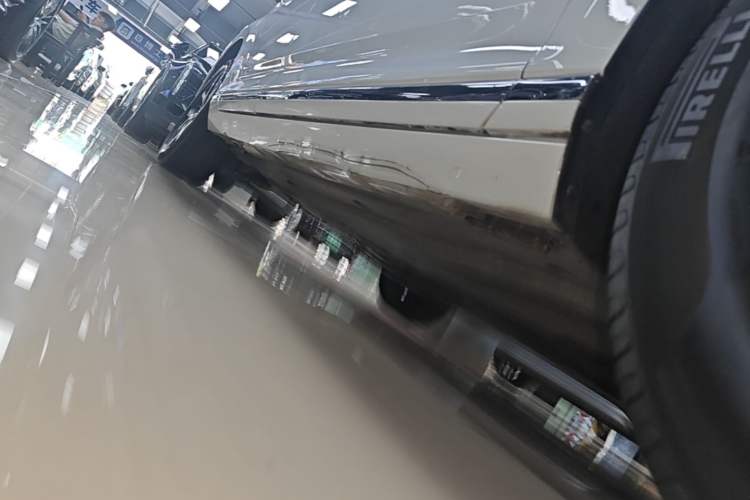 Used Volkswagen Variant 2018 380TSI Two-Wheel Drive Comfort Edition Right Side Sill