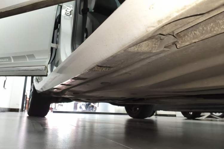 Used Volkswagen Variant 2018 380TSI Two-Wheel Drive Comfort Edition Right Side Sill