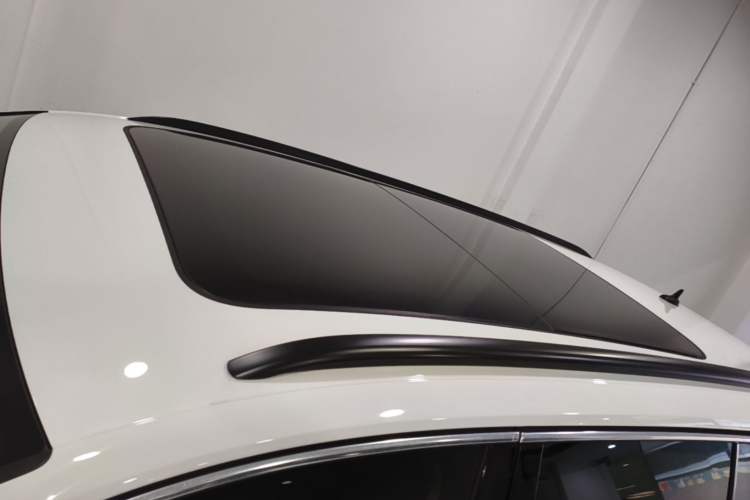 Used Volkswagen Variant 2018 380TSI Two-Wheel Drive Comfort Edition Roof