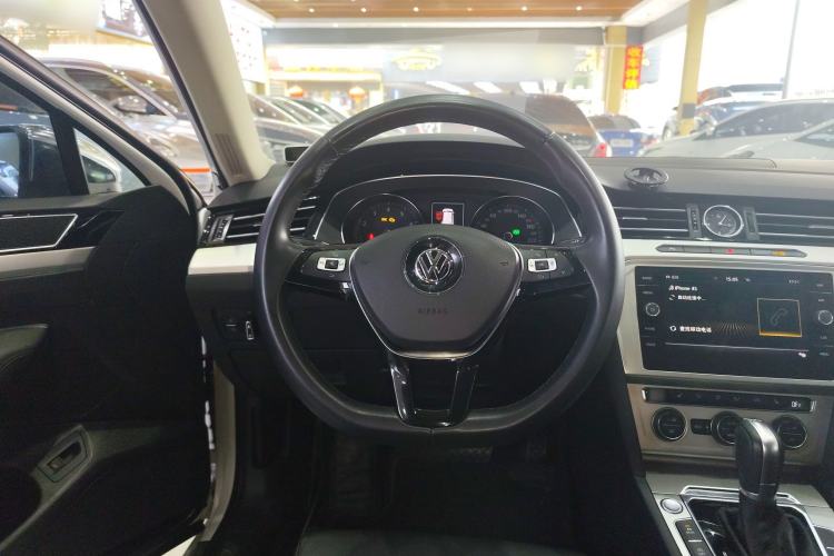 Used Volkswagen Variant 2018 380TSI Two-Wheel Drive Comfort Edition Steering Wheel
