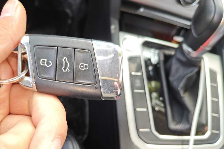 Used Volkswagen Variant 2018 280TSI Two-Wheel Drive Comfort Edition Vehicle Key