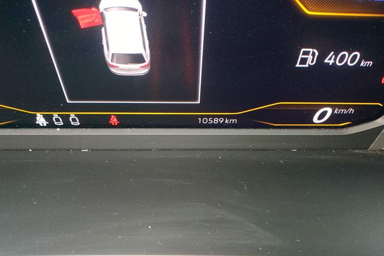 Used Volkswagen Variant 2021 2.0T Comfort Edition Odometer Close Up