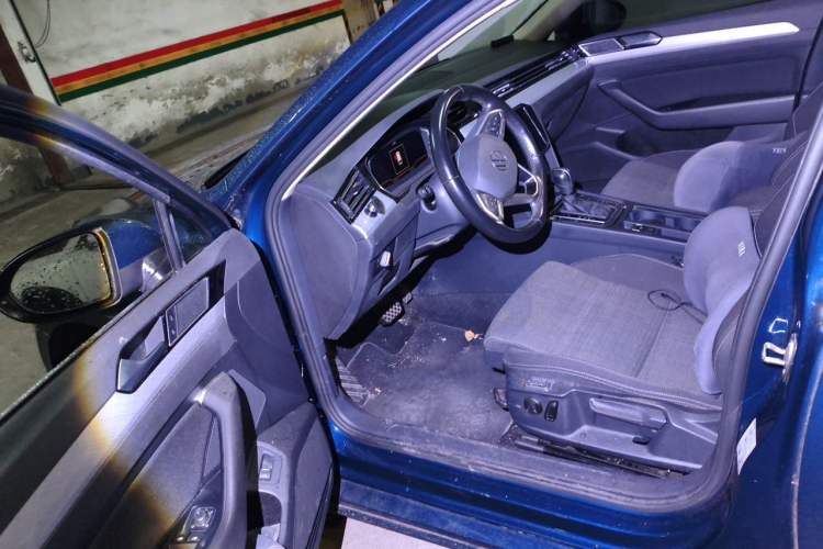 Used Volkswagen Variant 2021 2.0T Comfort Edition Driver Seat