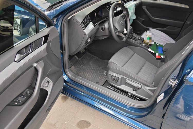 Used Volkswagen Variant 2021 2.0T Comfort Edition Driver Seat