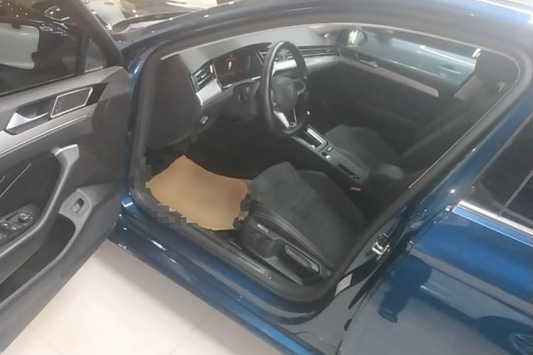 Used Volkswagen Variant 2021 2.0T Comfort Edition Driver Seat