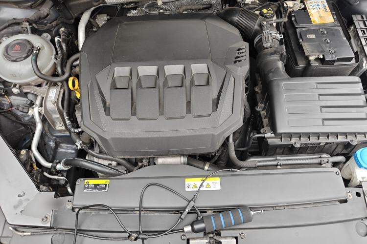 Used Volkswagen Variant 2021 2.0T Comfort Edition Engine Bay