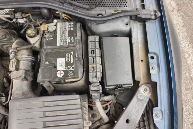 Used Volkswagen Variant 2021 2.0T Comfort Edition Engine Bay Left