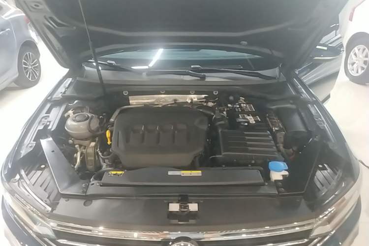 Used Volkswagen Variant 2021 2.0T Comfort Edition Engine Bay