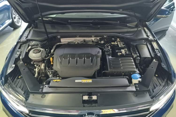 Used Volkswagen Variant 2021 2.0T Comfort Edition Engine Bay