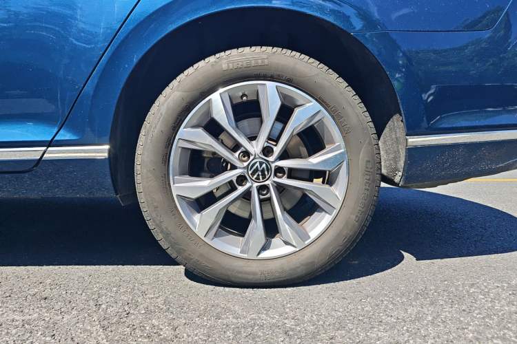 Used Volkswagen Variant 2021 2.0T Comfort Edition Exterior 4
