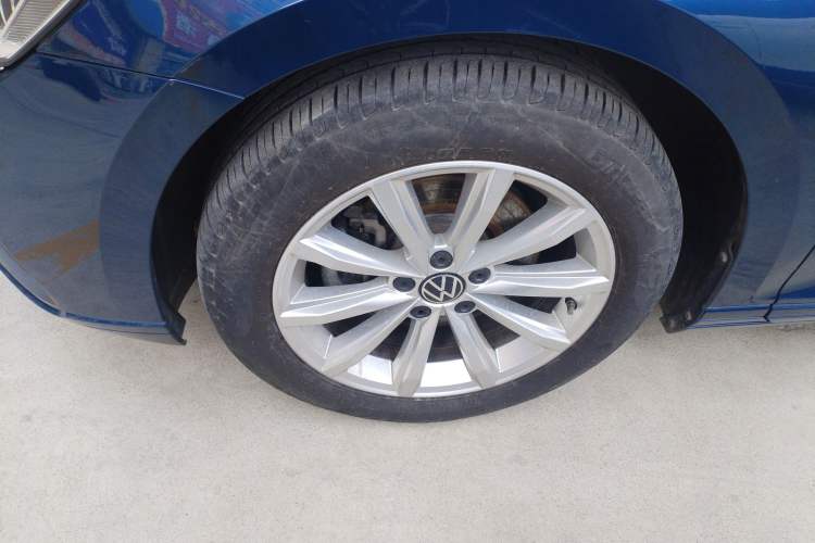 Used Volkswagen Variant 2021 2.0T Comfort Edition Exterior 4