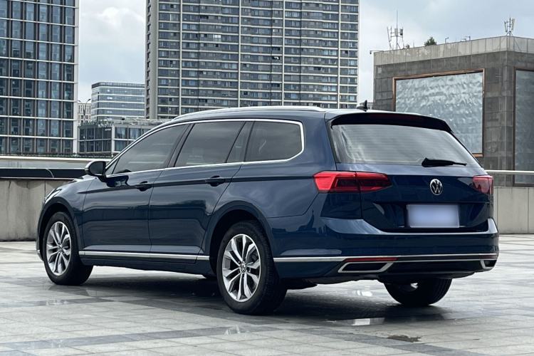 Used Volkswagen Variant 2021 2.0T Comfort Edition Exterior 5
