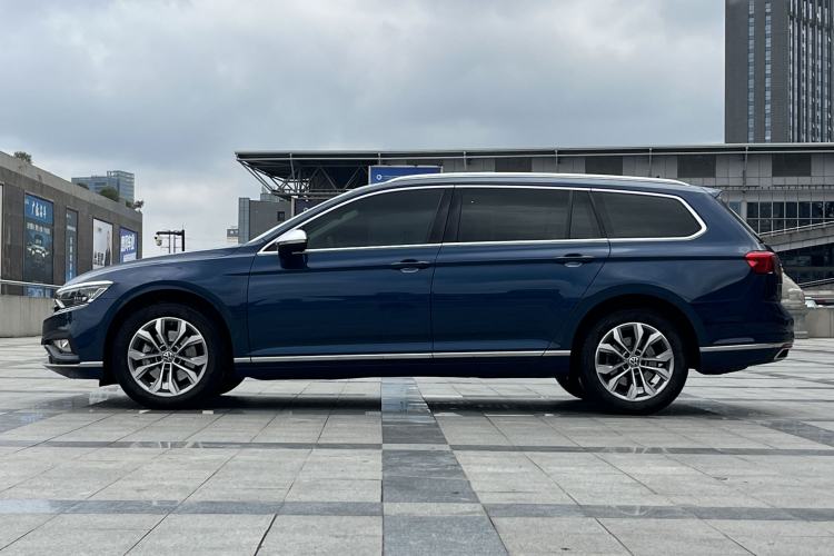 Used Volkswagen Variant 2021 2.0T Comfort Edition Exterior 6