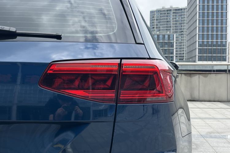 Used Volkswagen Variant 2021 2.0T Comfort Edition Exterior 7