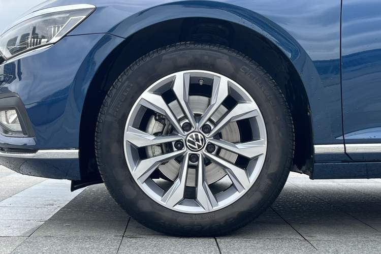 Used Volkswagen Variant 2021 2.0T Comfort Edition Exterior 8