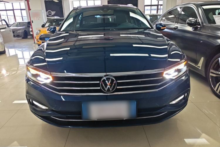 Used Volkswagen Variant 2021 2.0T Comfort Edition Front