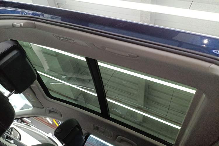 Used Volkswagen Variant 2021 2.0T Comfort Edition Headliner