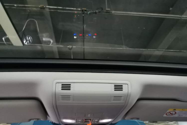 Used Volkswagen Variant 2021 2.0T Comfort Edition Headliner