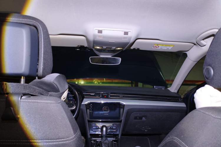 Used Volkswagen Variant 2021 2.0T Comfort Edition Headliner