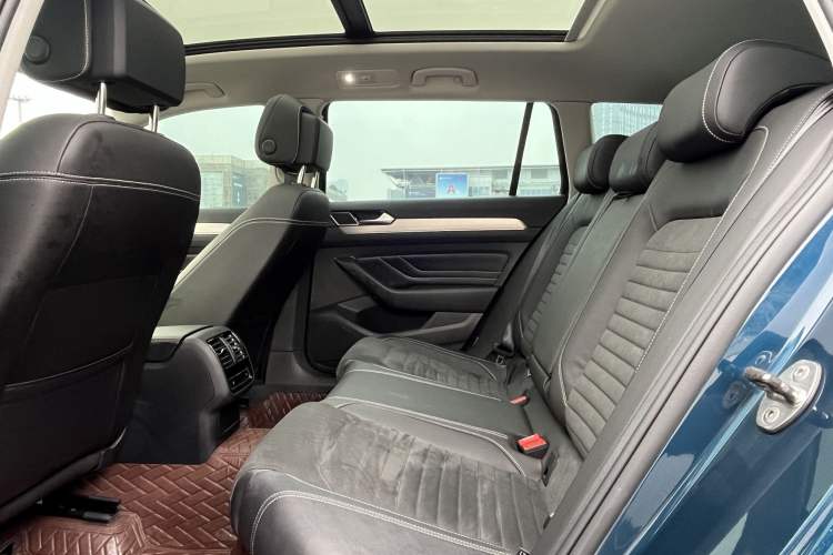 Used Volkswagen Variant 2021 2.0T Comfort Edition Interior 2