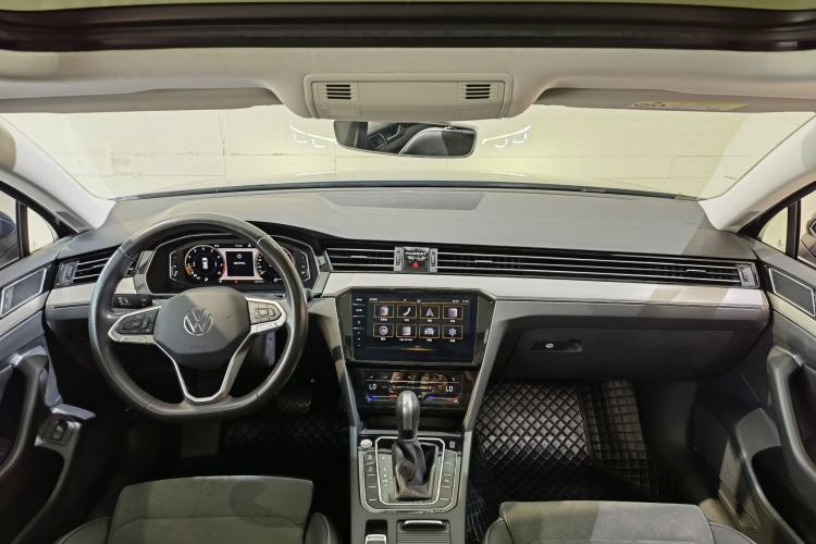 Used Volkswagen Variant 2021 2.0T Comfort Edition Interior 3