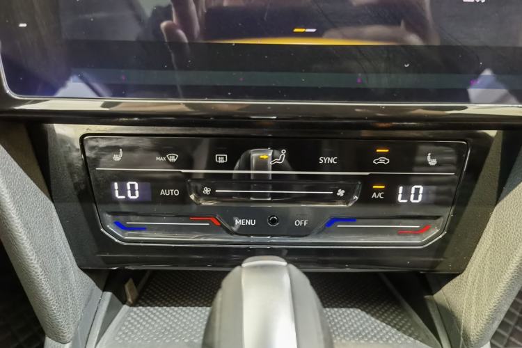 Used Volkswagen Variant 2021 2.0T Comfort Edition Interior 5