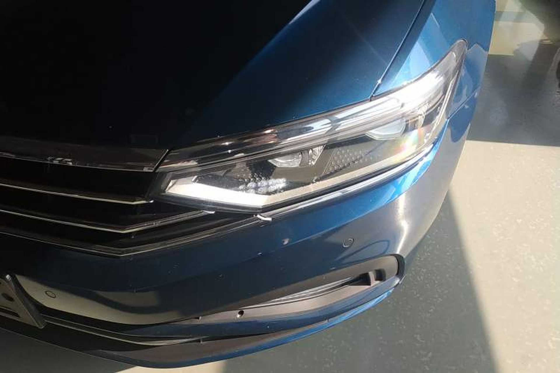 Used Volkswagen Variant 2021 2.0T Comfort Edition Left Front Headlight