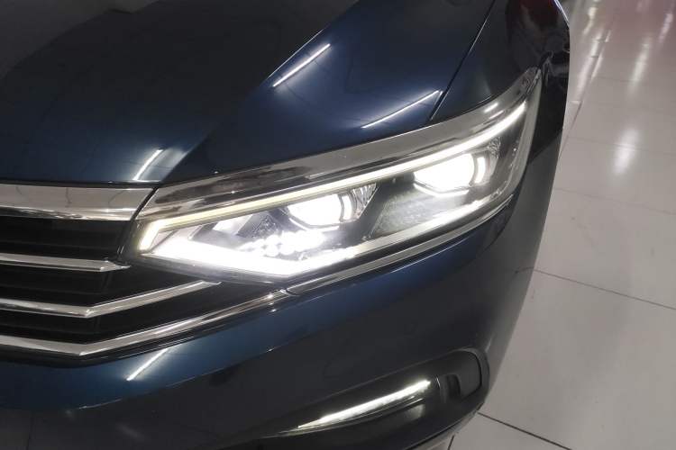 Used Volkswagen Variant 2021 2.0T Comfort Edition Left Front Headlight