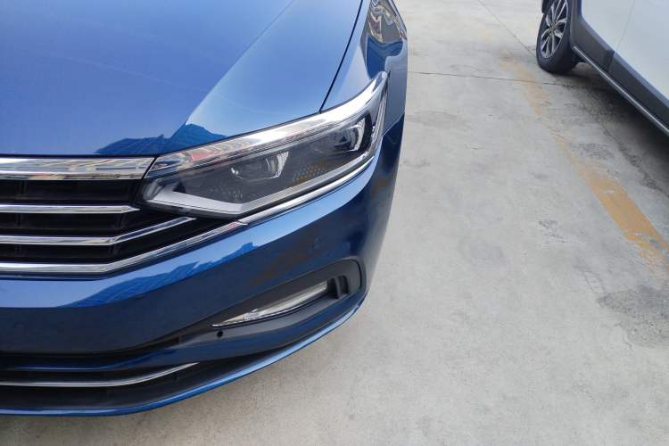 Used Volkswagen Variant 2021 2.0T Comfort Edition Left Front Headlight