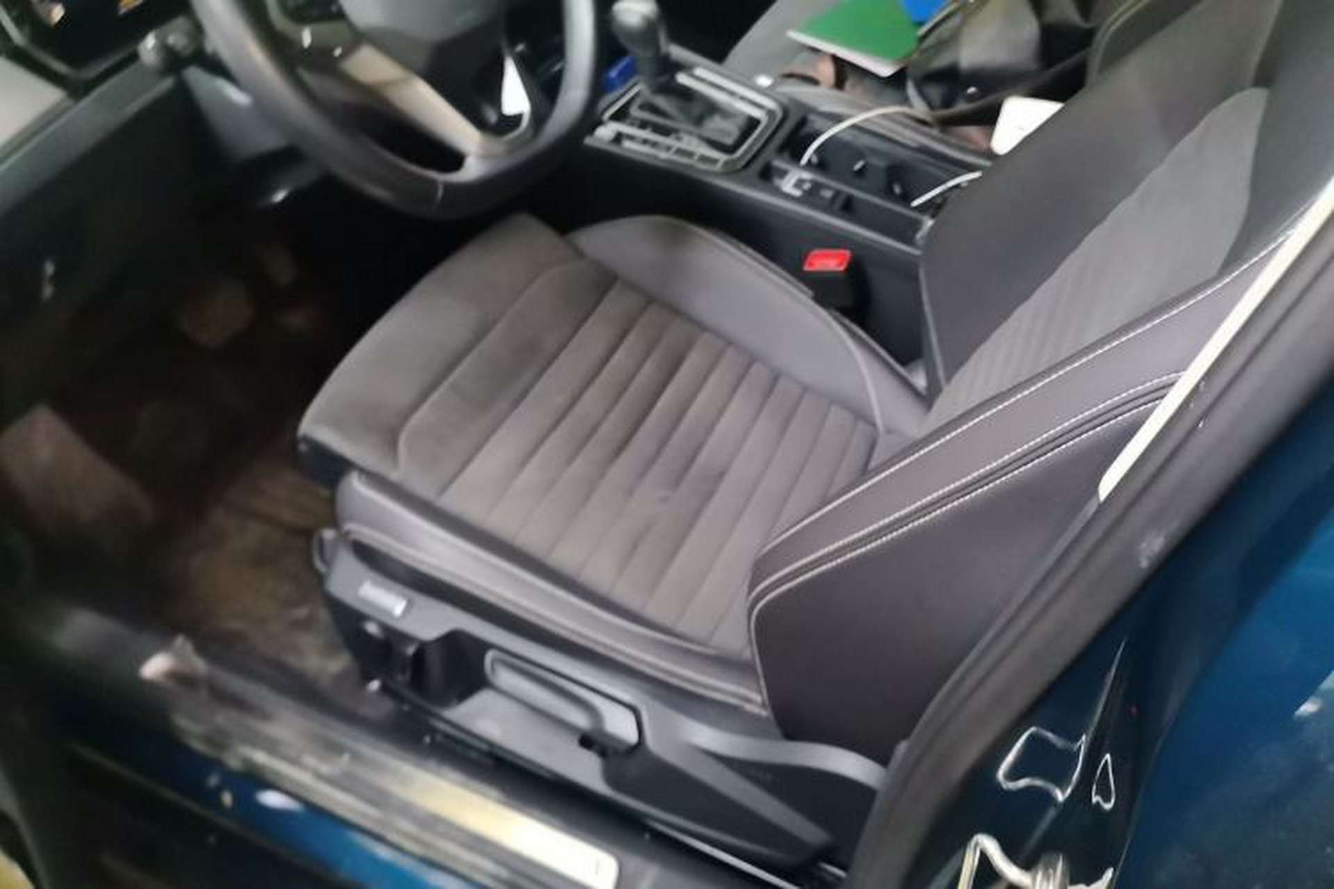 Used Volkswagen Variant 2021 2.0T Comfort Edition Left Front Seat