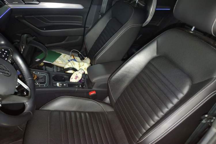 Used Volkswagen Variant 2021 2.0T Longitudinal Version Left Front Seat