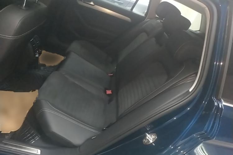 Used Volkswagen Variant 2021 2.0T Comfort Edition Left Rear Seat