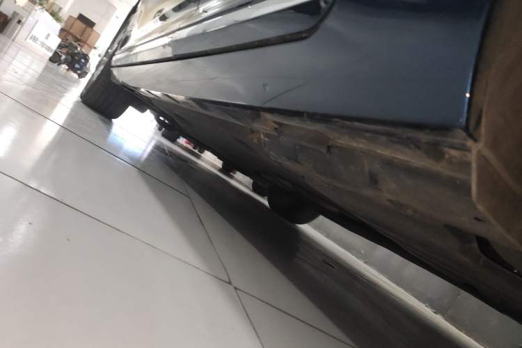 Used Volkswagen Variant 2021 2.0T Comfort Edition Left Side Sill