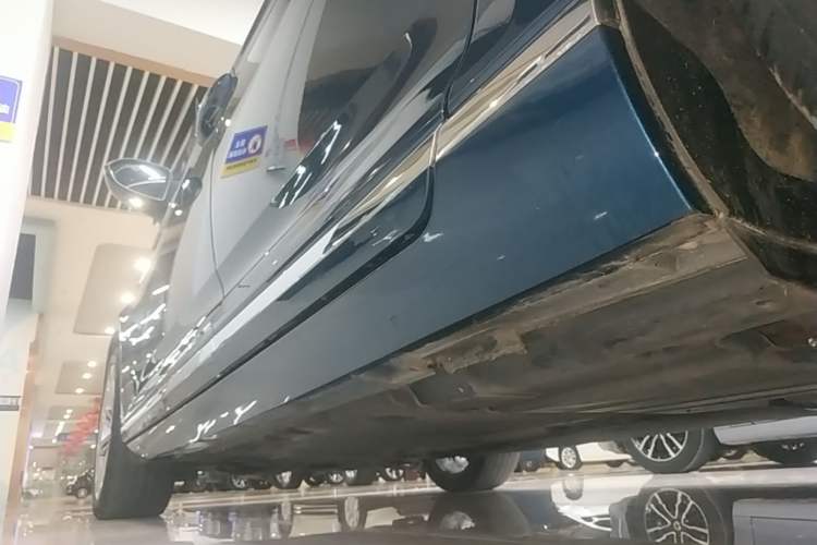 Used Volkswagen Variant 2021 2.0T Comfort Edition Left Side Sill