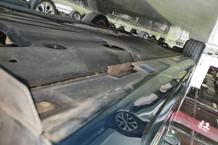 Used Volkswagen Variant 2021 2.0T Comfort Edition Left Side Sill