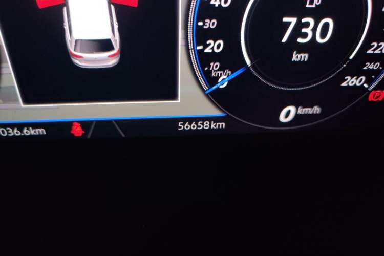 Used Volkswagen Variant 2021 2.0T Longitudinal Version Odometer Close Up