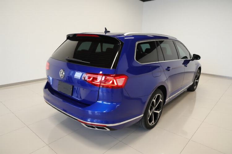 Used Volkswagen Variant 2021 2.0T Longitudinal Version Rear Right 45 Deg