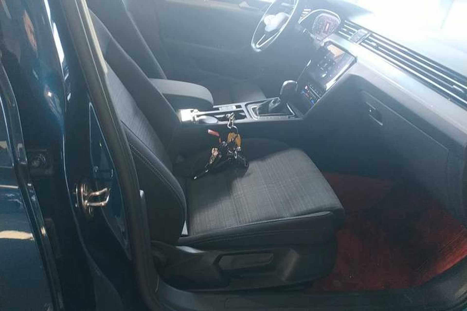 Used Volkswagen Variant 2021 2.0T Comfort Edition Right Front Seat