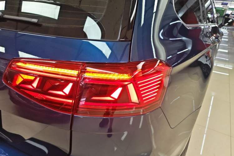 Used Volkswagen Variant 2021 2.0T Comfort Edition Right Rear Taillight