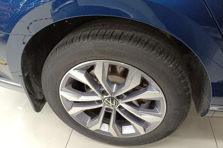 Used Volkswagen Variant 2021 2.0T Comfort Edition Right Rear Wheel Hub