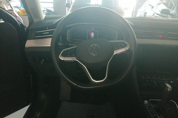 Used Volkswagen Variant 2021 2.0T Comfort Edition Steering Wheel