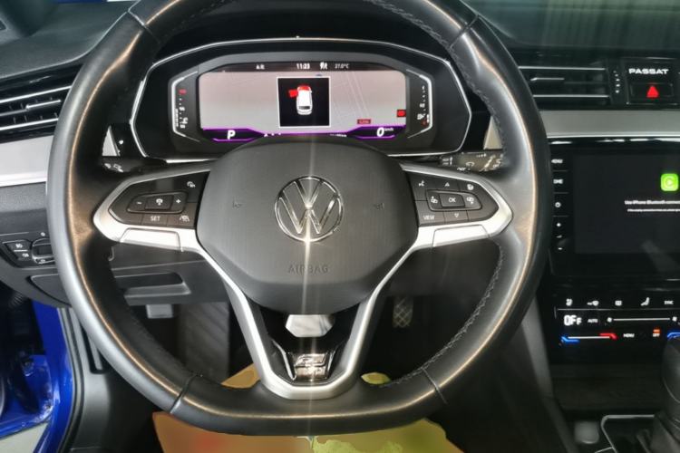 Used Volkswagen Variant 2021 2.0T Longitudinal Version Steering Wheel