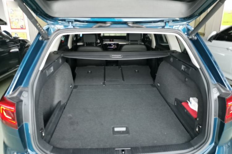 Used Volkswagen Variant 2021 2.0T Comfort Edition Trunk