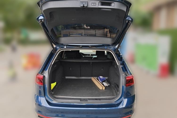 Used Volkswagen Variant 2021 2.0T Comfort Edition Trunk