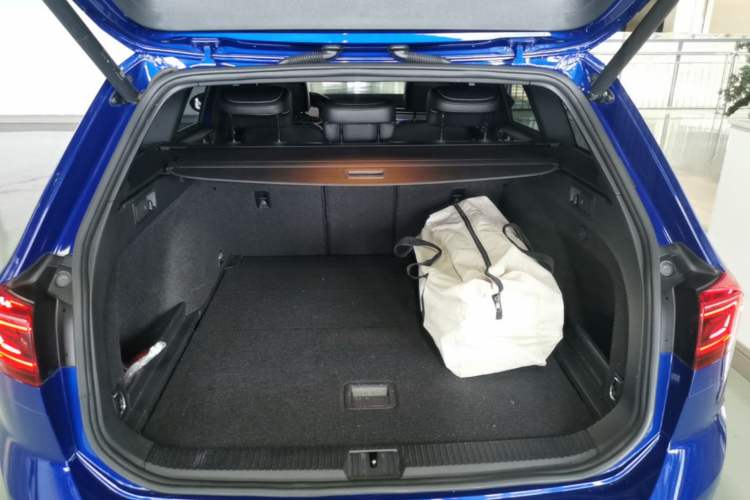 Used Volkswagen Variant 2021 2.0T Longitudinal Version Trunk