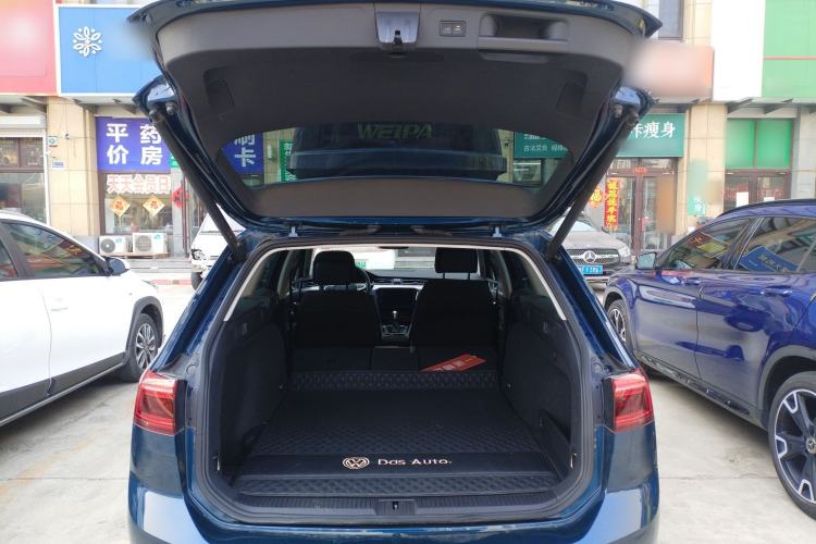 Used Volkswagen Variant 2021 2.0T Comfort Edition Trunk