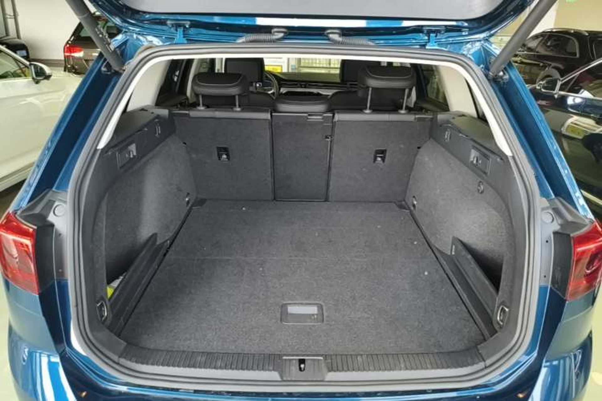 Used Volkswagen Variant 2021 2.0T Comfort Edition Trunk