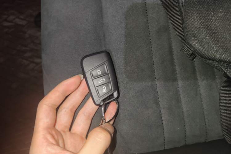 Used Volkswagen Variant 2021 2.0T Comfort Edition Vehicle Key