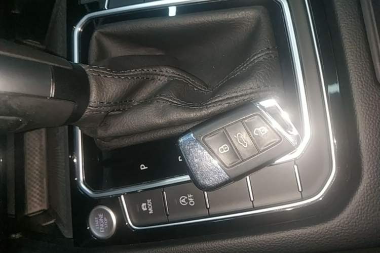 Used Volkswagen Variant 2021 2.0T Comfort Edition Vehicle Key